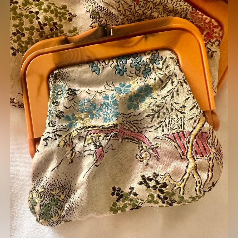 ***SOLD*** Vintage Asian Inspired Silk Clutch & Matching Coin Purse Tortoise - Picture 2 of 9